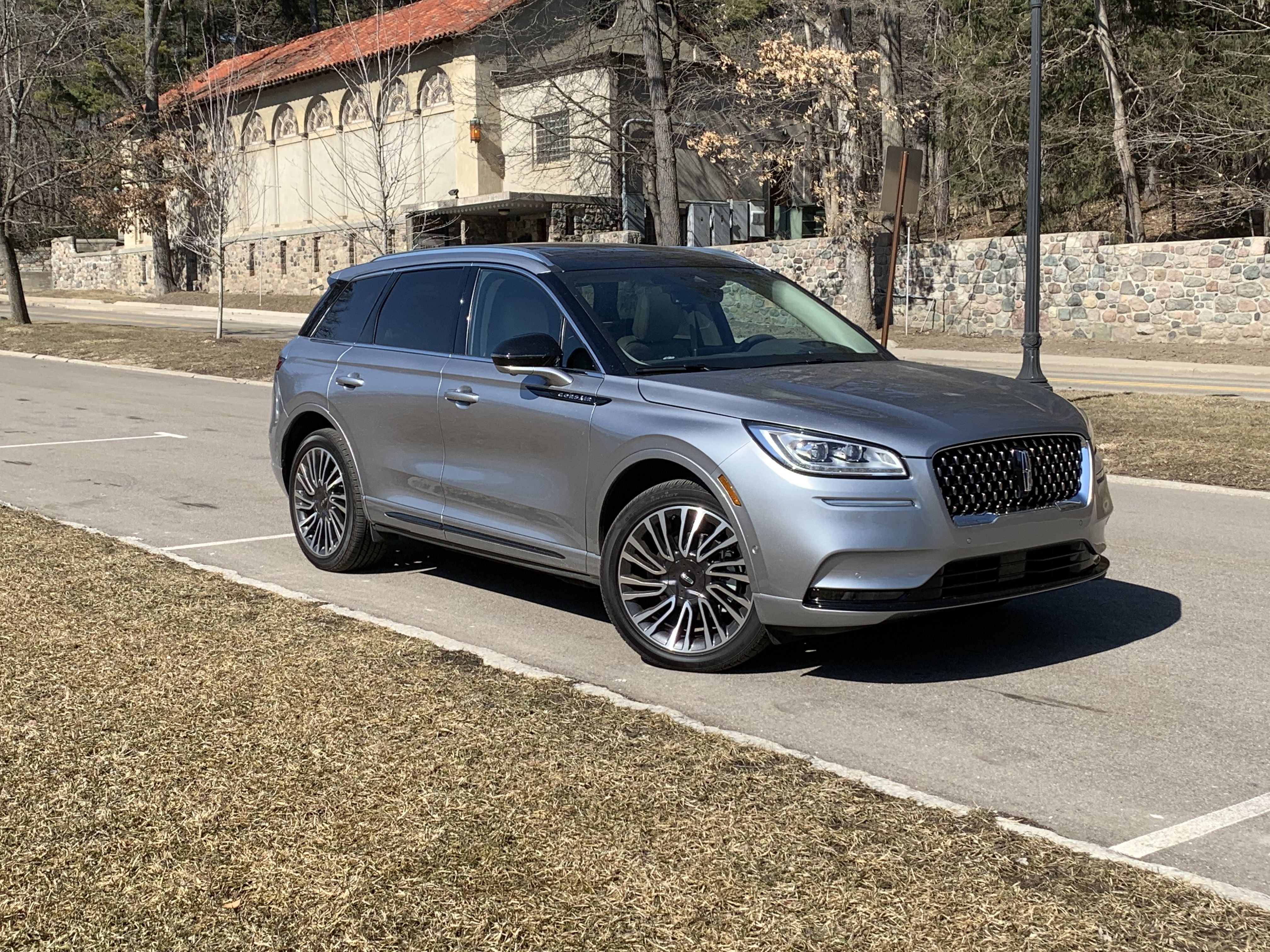 2023 Lincoln Corsair Review, Pricing, and Specs