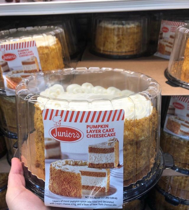 junior's pumpkin layer cake cheesecake