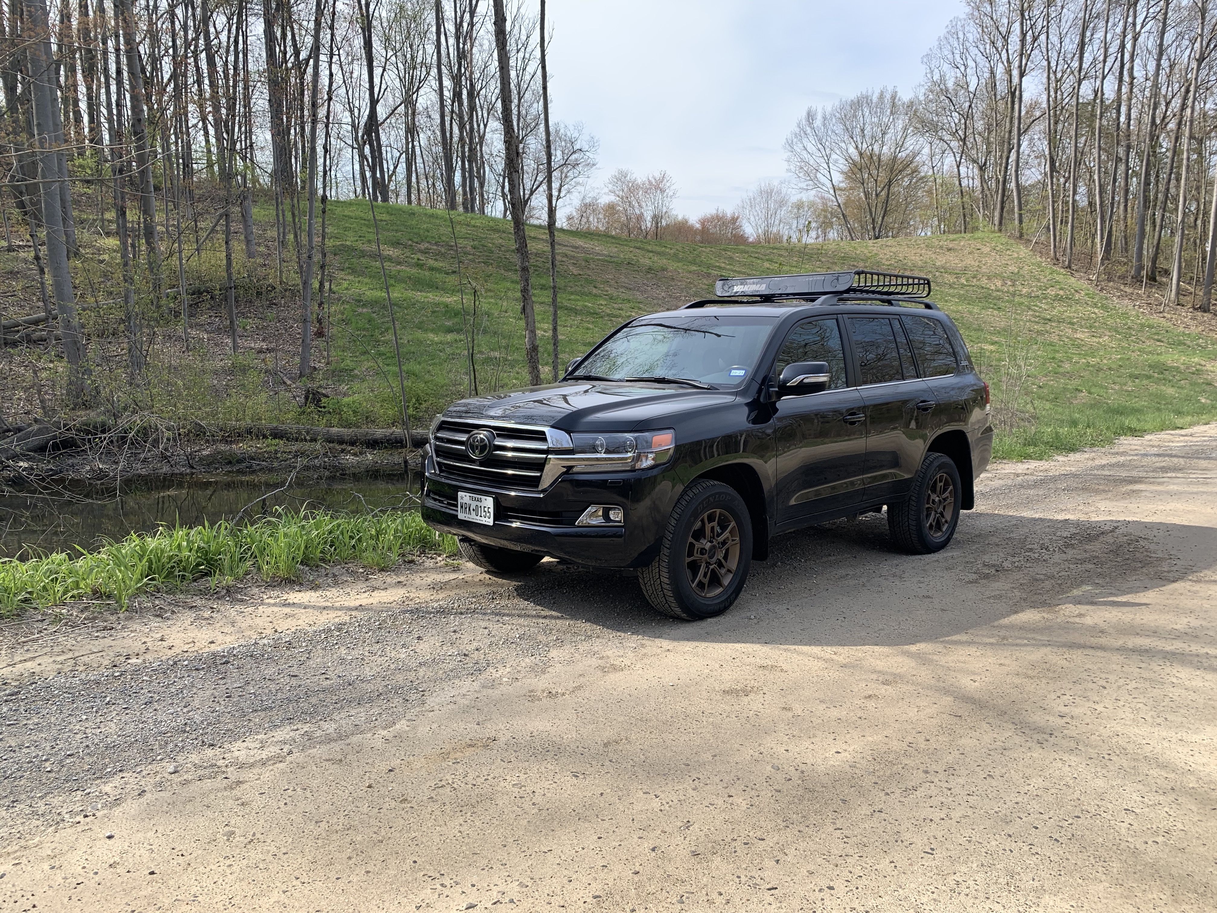 lexus lx570 lifted