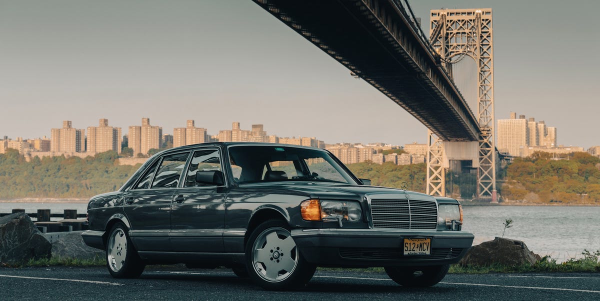 The Mercedes-Benz W126 S-Class Is a Classic Car to Drive Every Day