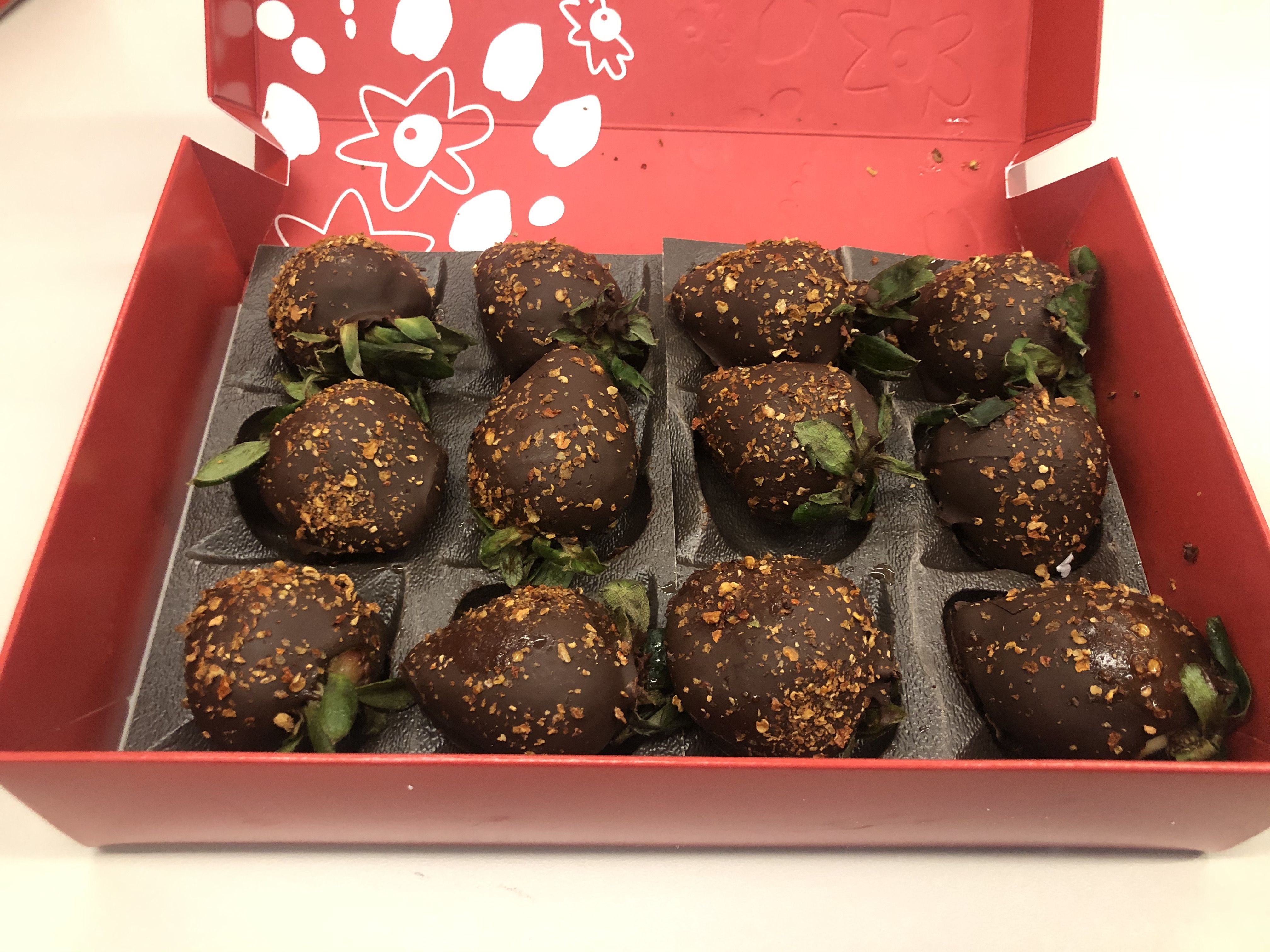 Edible Arrangements Has Chocolate Covered Strawberries Topped With Ghost Pepper Flakes