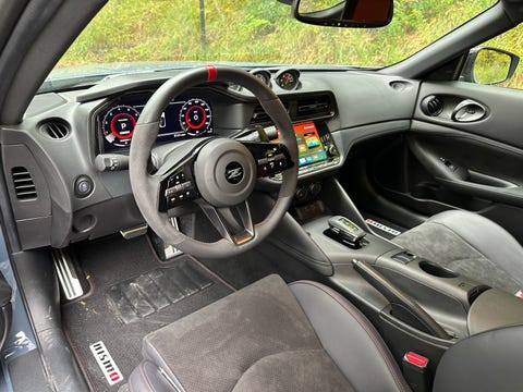 nissan z nismo interior