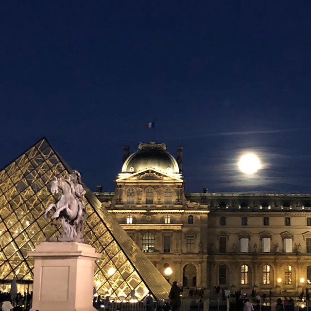 the louvre museum paris