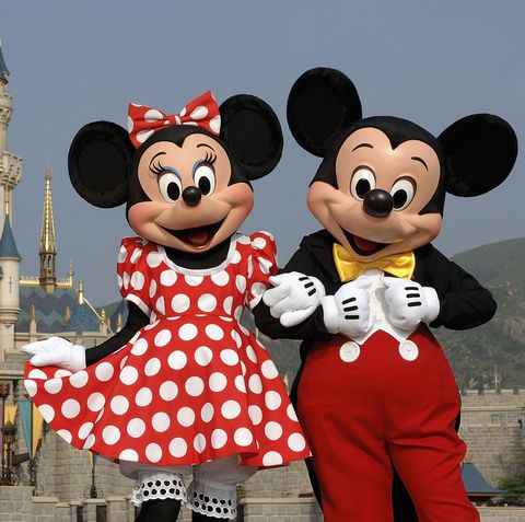 Mickey And Minnie Mouse Welcome Everyone To Hong Kong Disneyland Resort