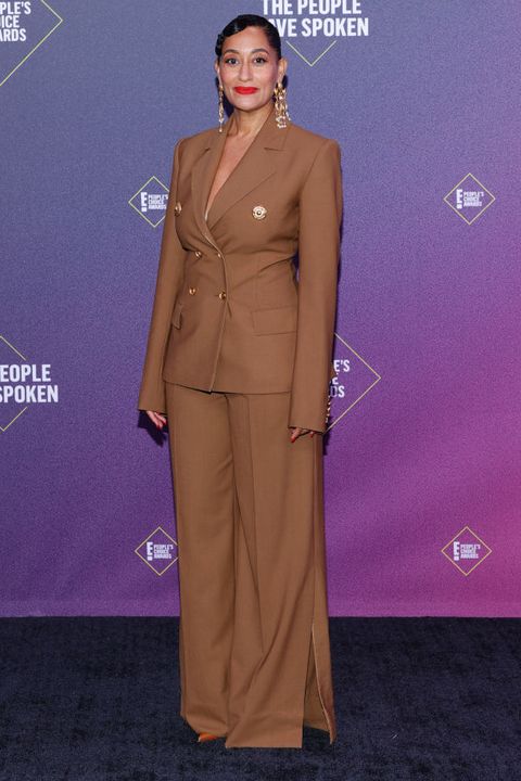 2020 e people's choice awards   red carpet
