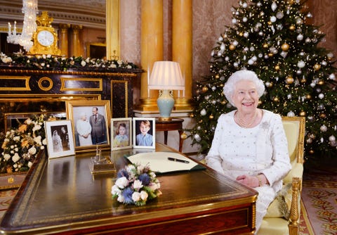queen elizabeth ii recording a Christmas broadcast