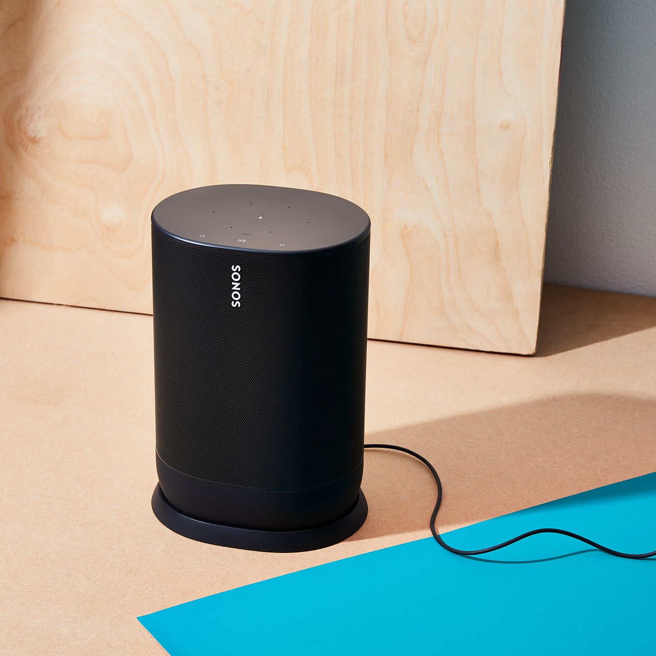 You Can—and Will—Take the Sonos Move Speaker Everywhere With You