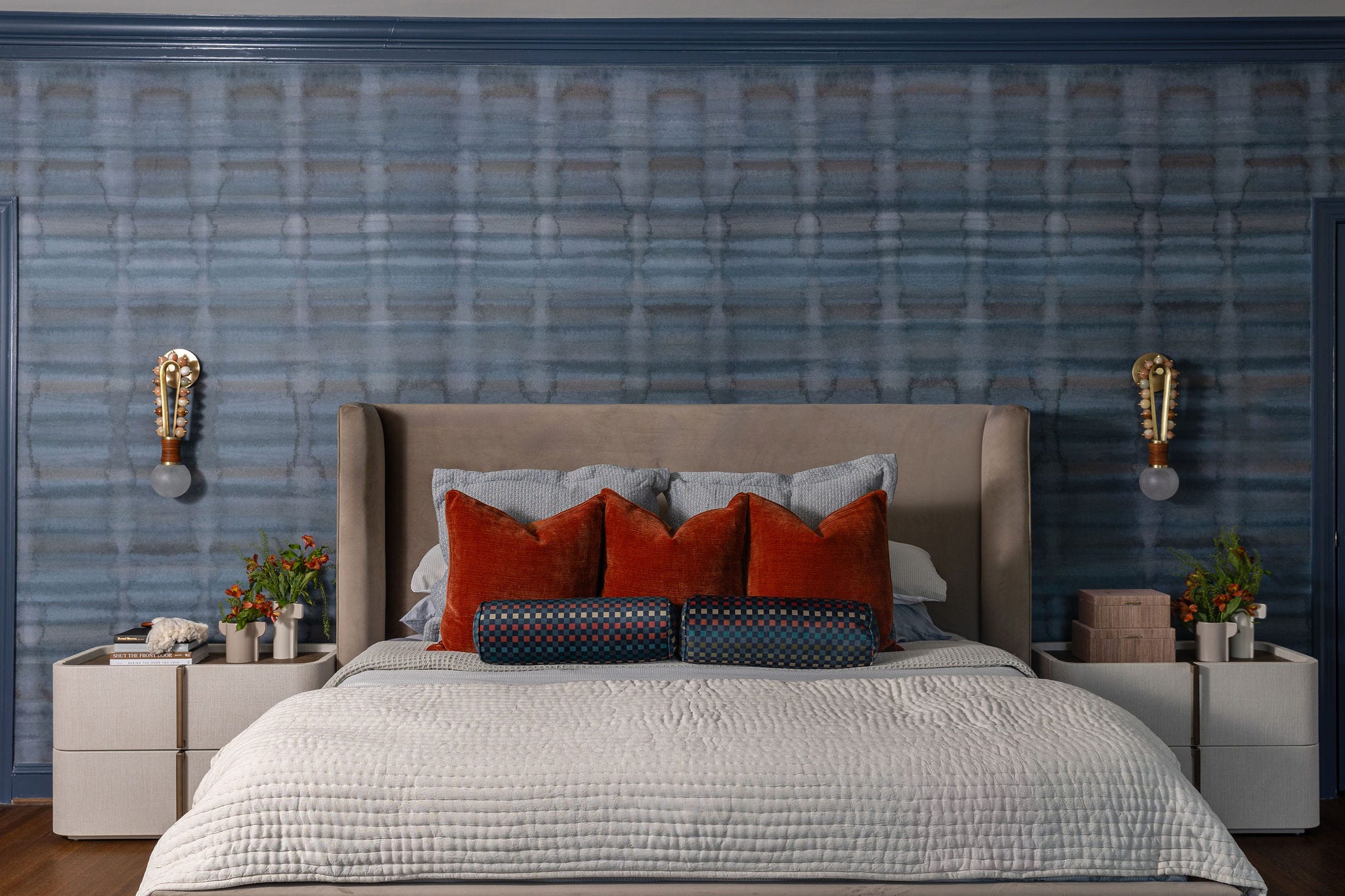 Designers Reveal If It's Ever OK to Chop a Throw Pillow—They Did Not Hold Back