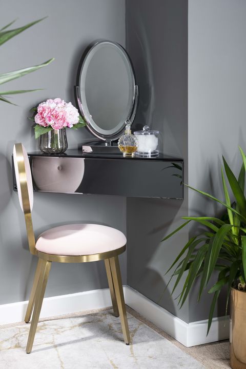 Dressing Table Ideas How To Decorate, Mirrored Bedside Table Setup