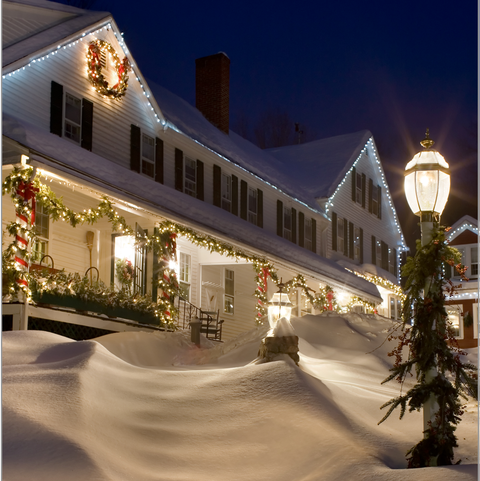 Neve, Casa, Luz, Inverno, Iluminação, Edifício, Área residencial, Imobiliário, Noite, Céu, 