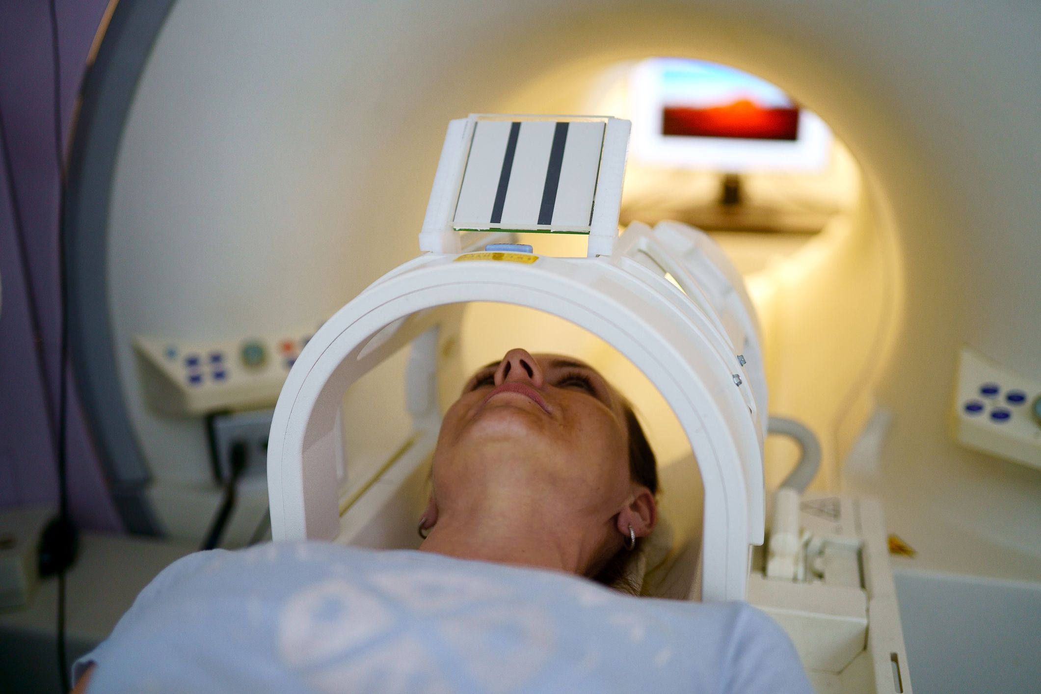 MRI scan: procedure, uses, and side-effects