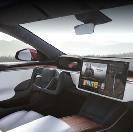 Tesla Model S Won't Have a Normal Steering Wheel Option
