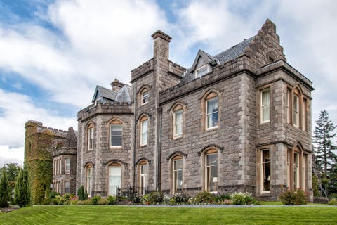 Inverlochy castle