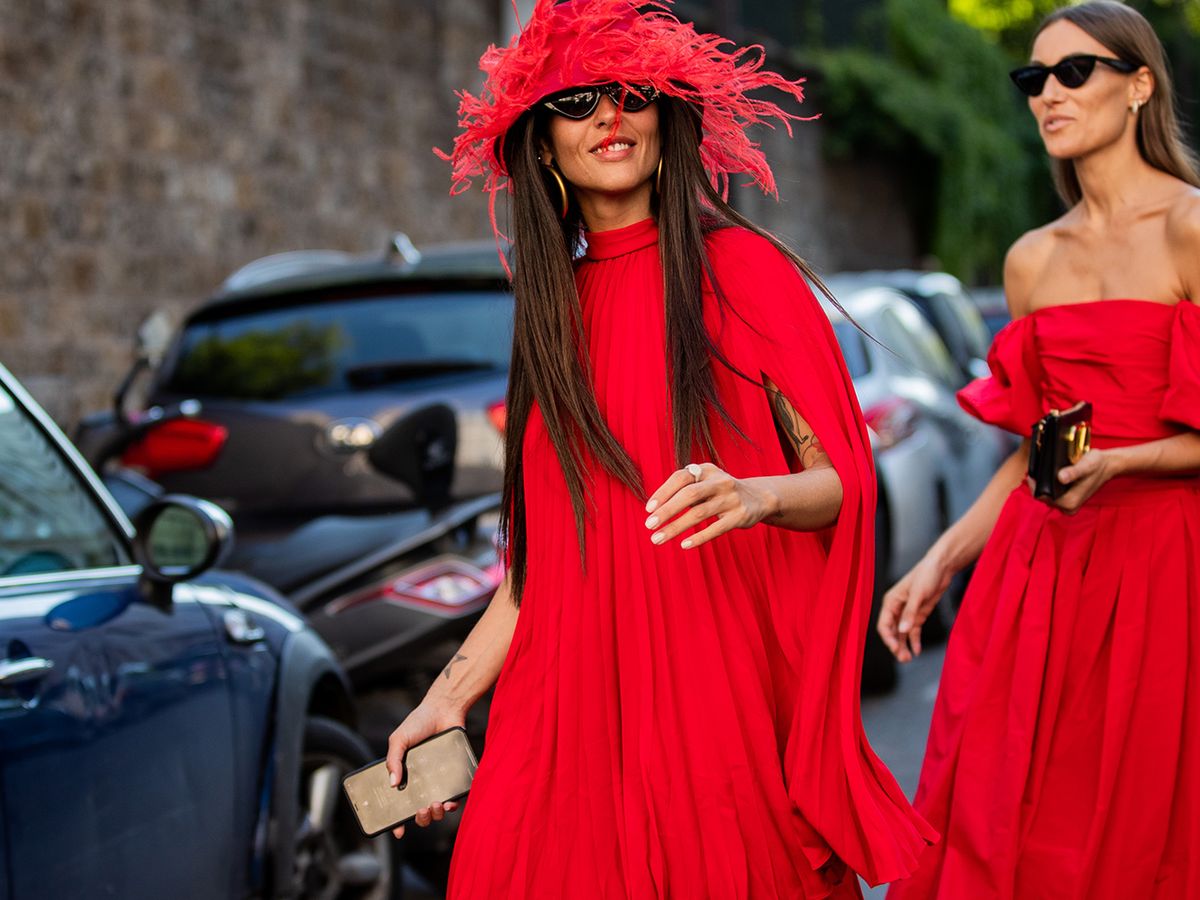 Los mejores looks de invitada de boda con vestidos rojos