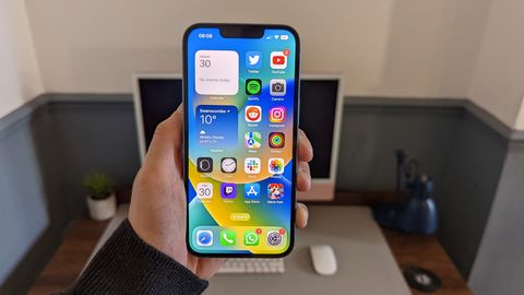 iphone 14 review