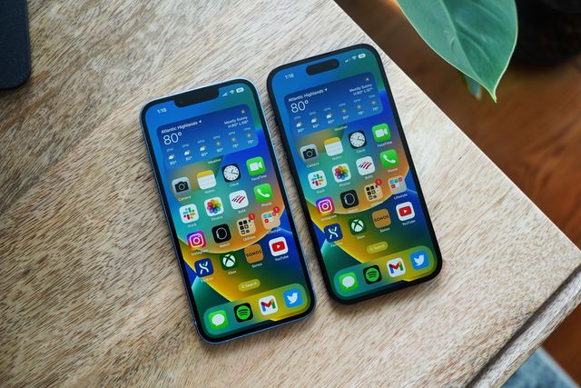 two iphones on a desk