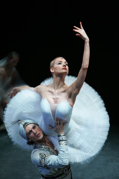 Dancer, Performing arts, Entertainment, Dance, Performance, Performance art, Ballet, Choreography, Event, Ballet dancer, 