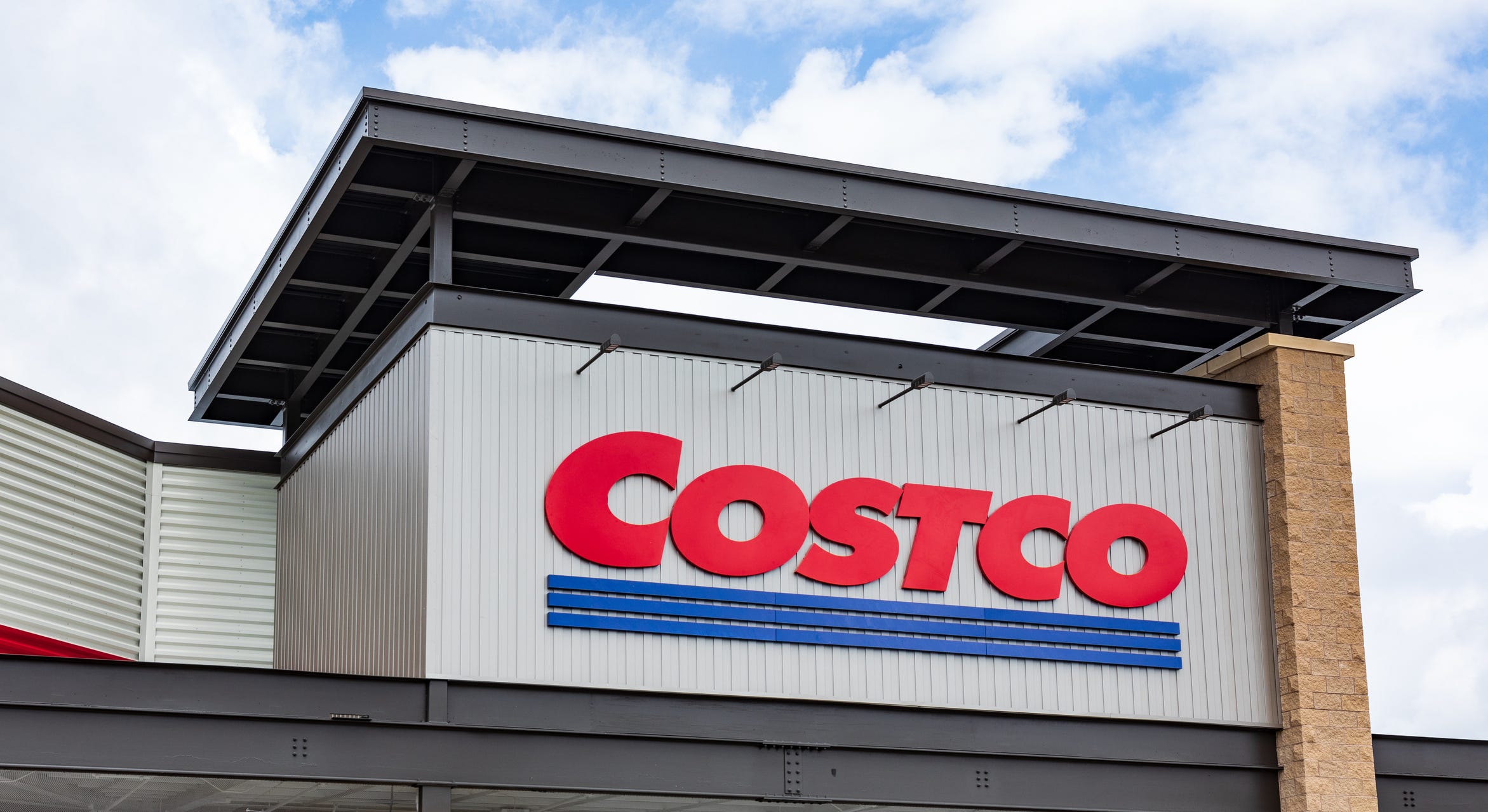 Costco Customers Are VERY Divided Over The Newest Food Court Addition