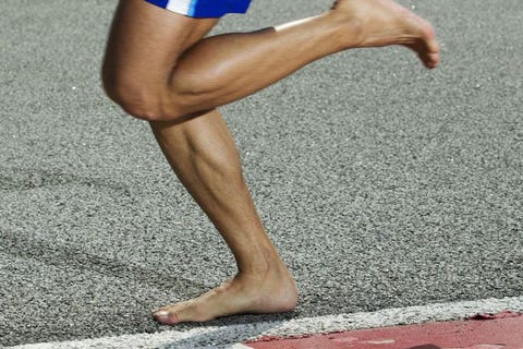 裸足で走ることのメリットって 裸足のランナー のために歩道を綺麗にすべきかの議論 裸足で走ることのメリットって 裸足のランナー のために歩道を綺麗にすべきかの議論