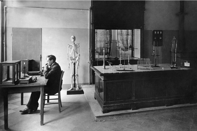 italy lombardia bergamo liceo lussana laboratory 1930 1940
