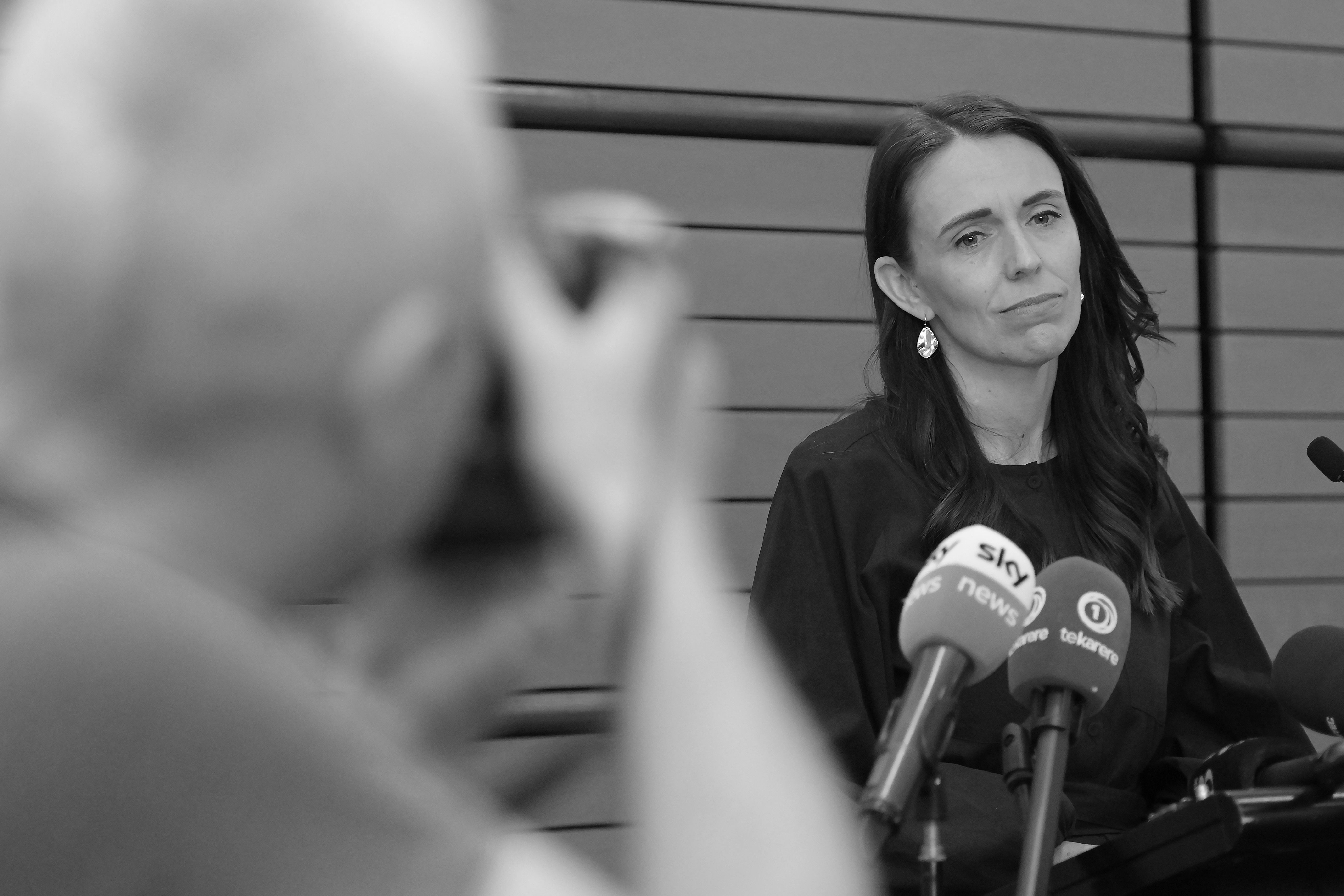 Richard Prebble: Jacinda Ardern Quits, Abandons The Team Of Five ...