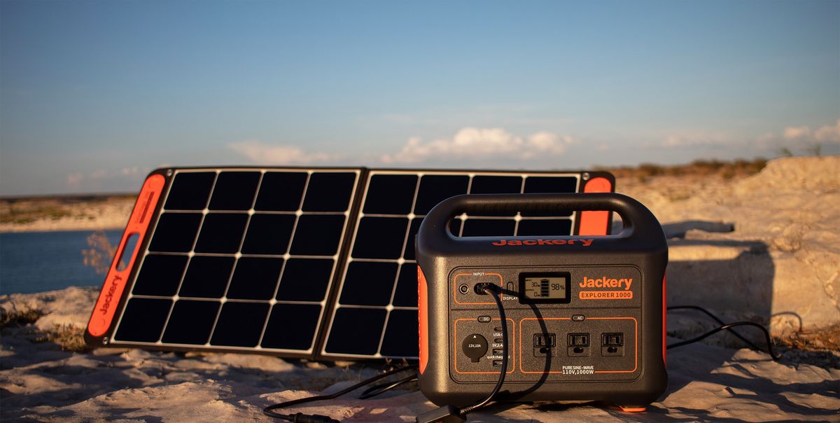 Jackery Solar Generator 1000 Power Station Review: Making Off-Grid Living  Easy