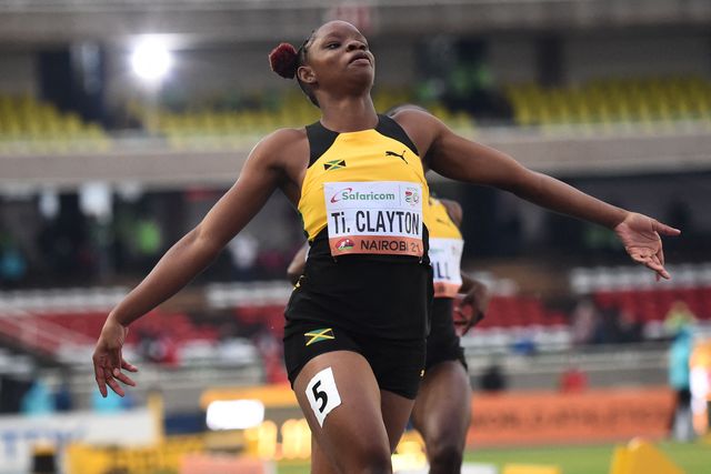 record mundial de jamaica en el relevo 4x100 metros femenino sub 20