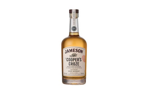 the 25 best booze gifts for the holiday season men s health