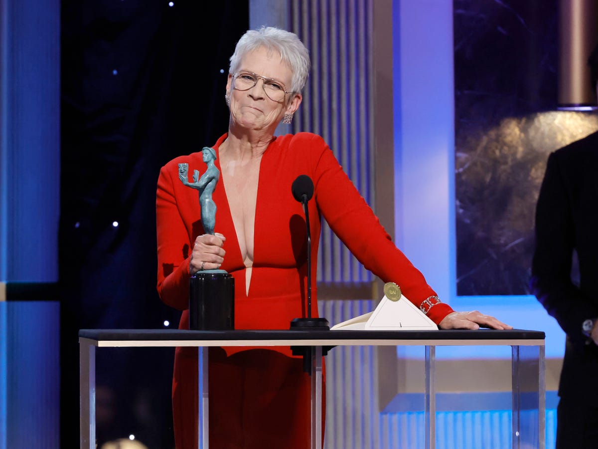 The story of Janet Leigh’s ring that Jamie Lee Curtis has shown at the 2023 SAG Awards