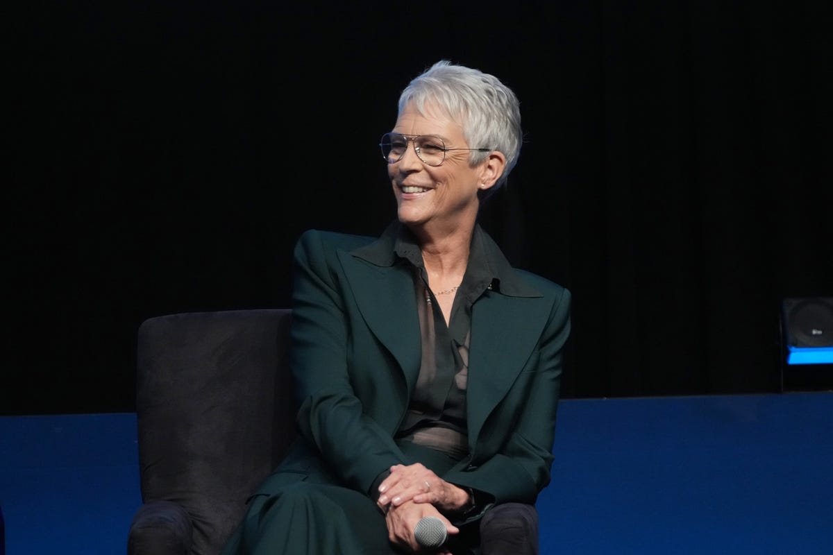Jamie Lee Curtis is in favor of making a sequel to ‘Put yourself in my place’