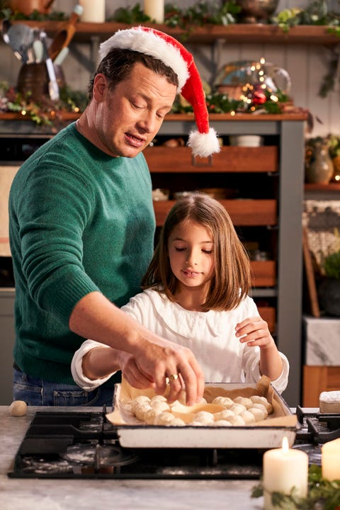 Jamie Oliver's Christmas Revelations - Jamie's Quick & Easy Christmas