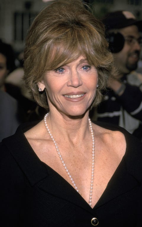 23 Iconic Jane Fonda Hairstyles - Jane Fonda’s Hair Evolution