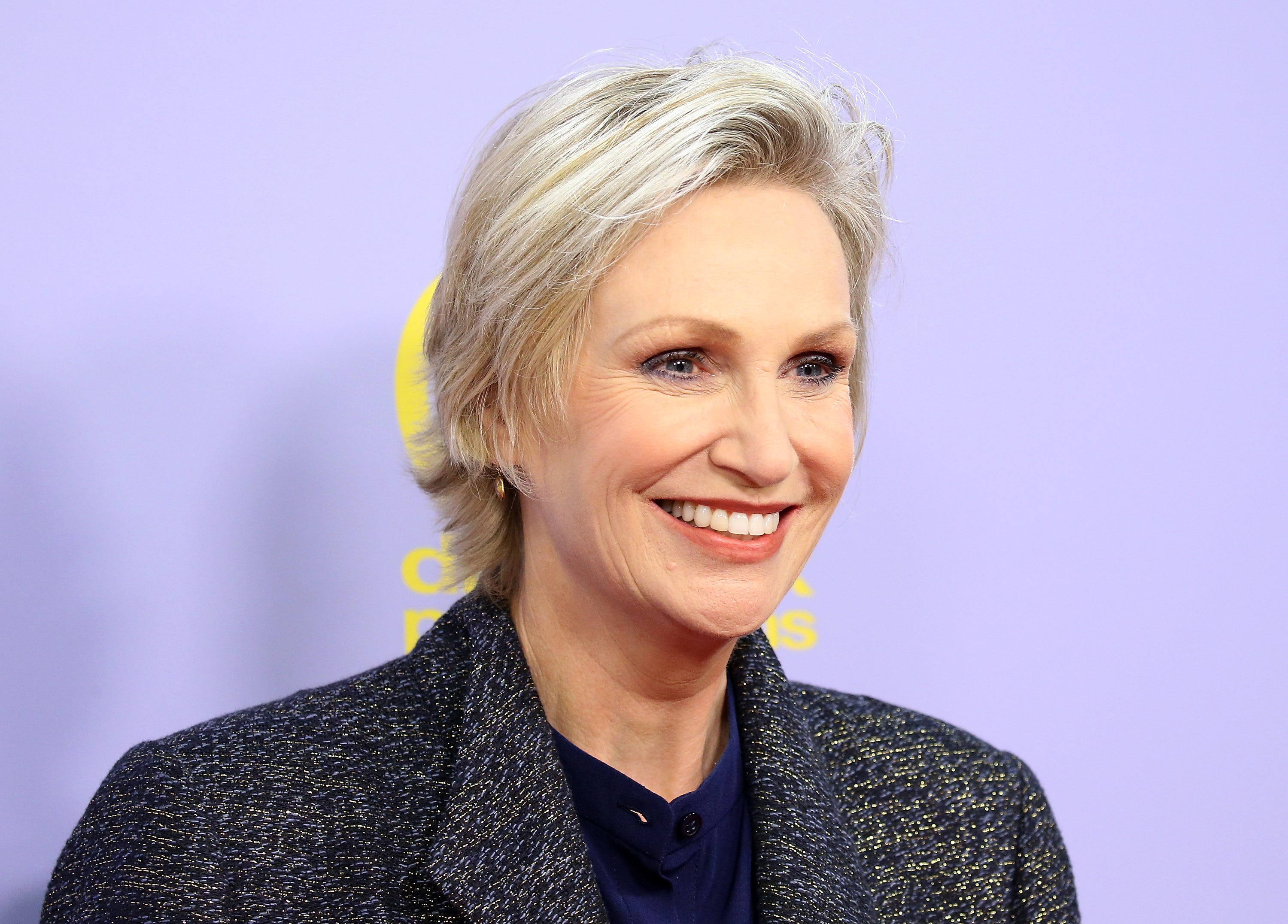 This Popular Low-Carb Diet Helped Jane Lynch Lose 11 Pounds