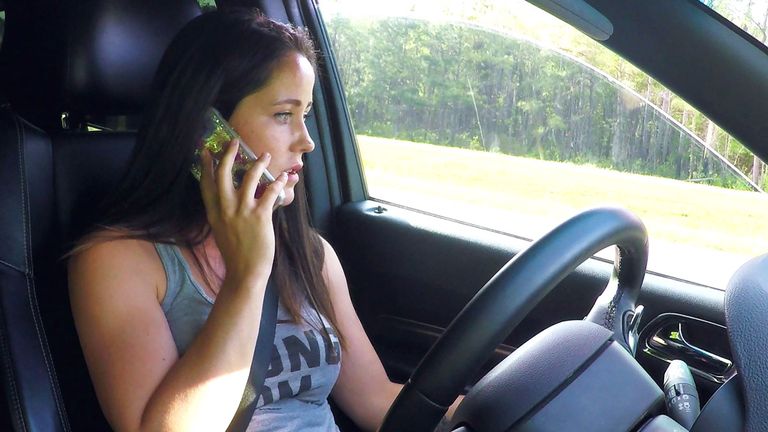 Jenelle Evans From Teen Mom Pulls Out Gun During Road Rage