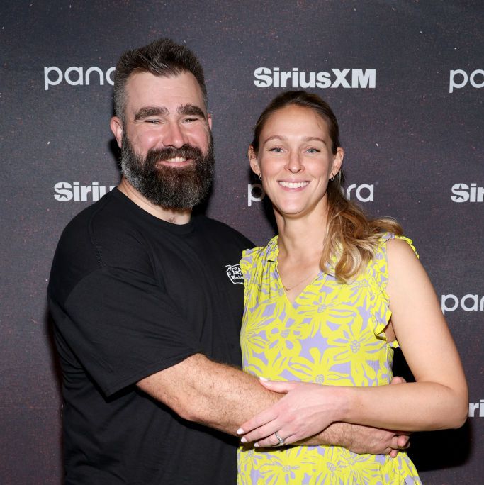 Kylie Kelce Reveals the Romantic Gift Jason Kelce Bought Her for Christmas
