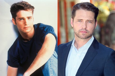 See Photos Of The Bh90210 Cast From 1990 To Today Reboot News