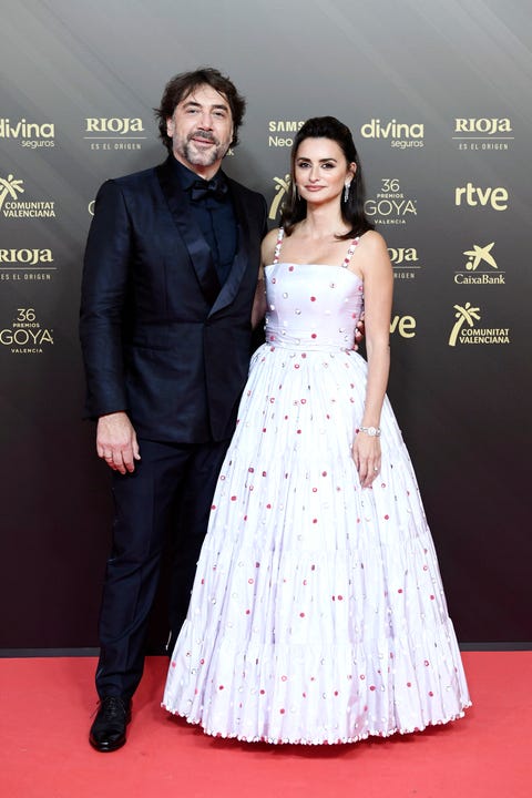 Penelope Cruz and Javier Bardem Relationship Timeline, Photos, Details