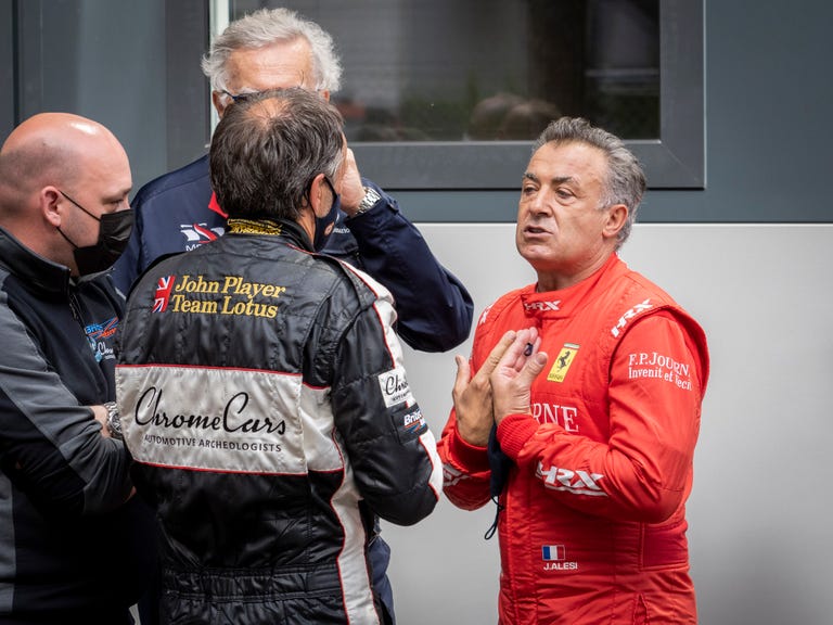 [Imagen: jean-alesi-speaks-with-marco-werner-afte...size=768:*]