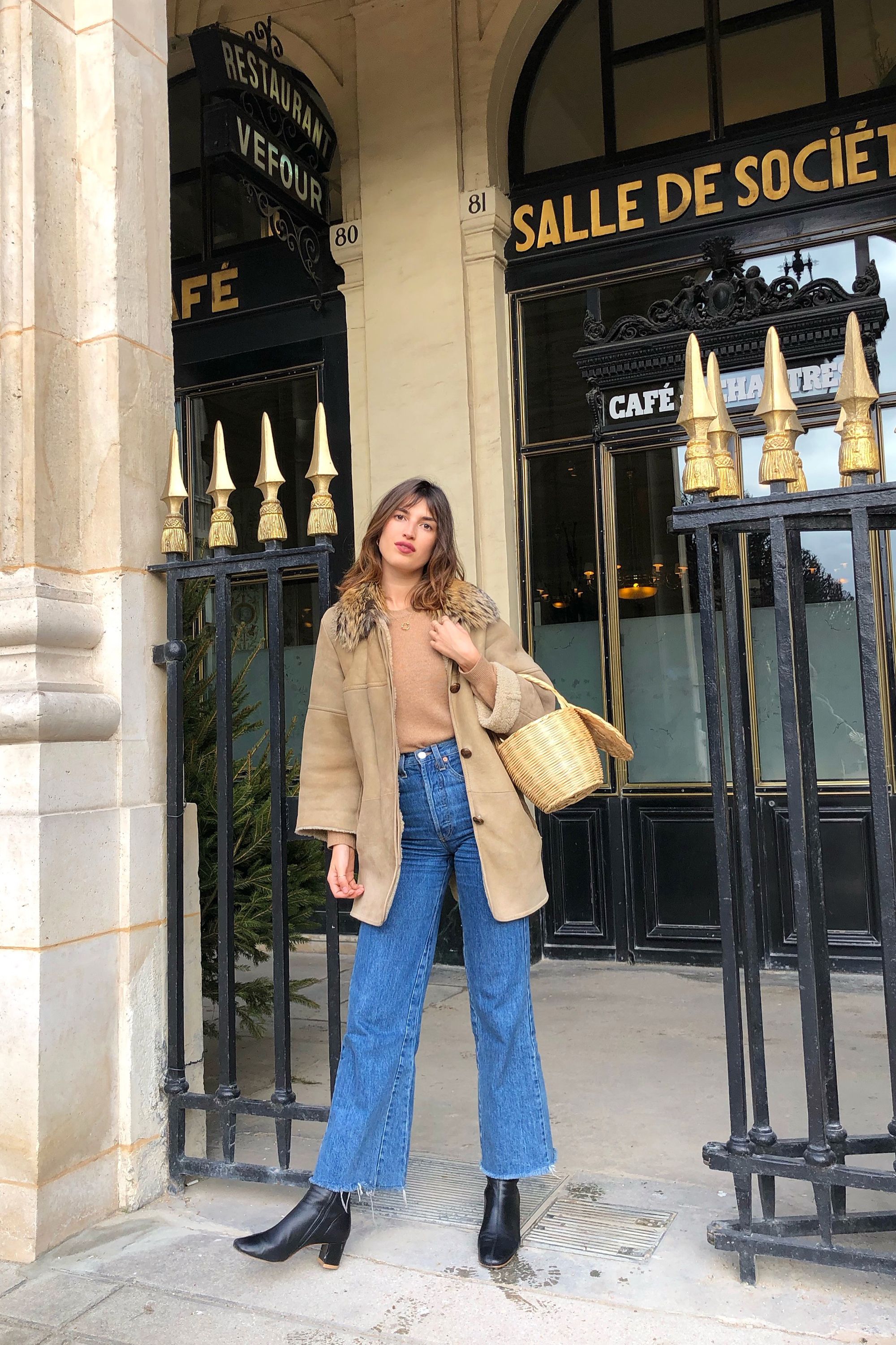 Tr Jeanne Damas New Paris French Style Parisian Style Style Icon ...