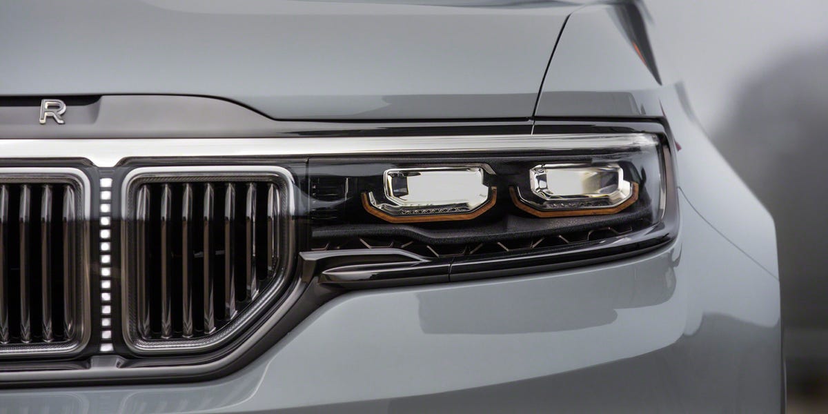 www.caranddriver.com