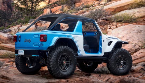 Jeep Wrangler Magneto 2.0 Concept jeep wrangler magneto 2 0 concept
