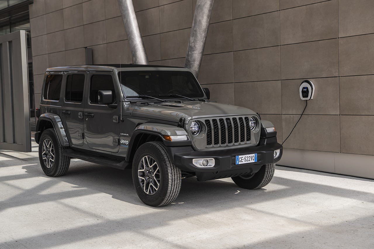 Nearly 200K Jeep PHEVs Being Recalled Due to Battery Fire Risk