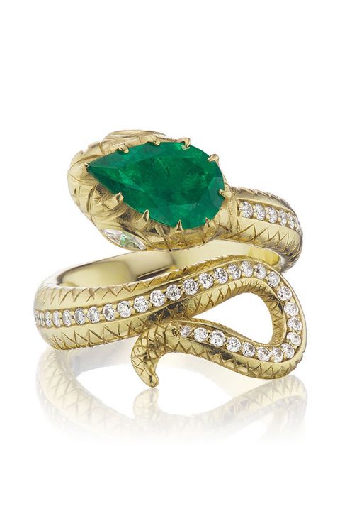 30 Unique Emerald Engagement Rings - Beautiful Green Emerald Engagement ...