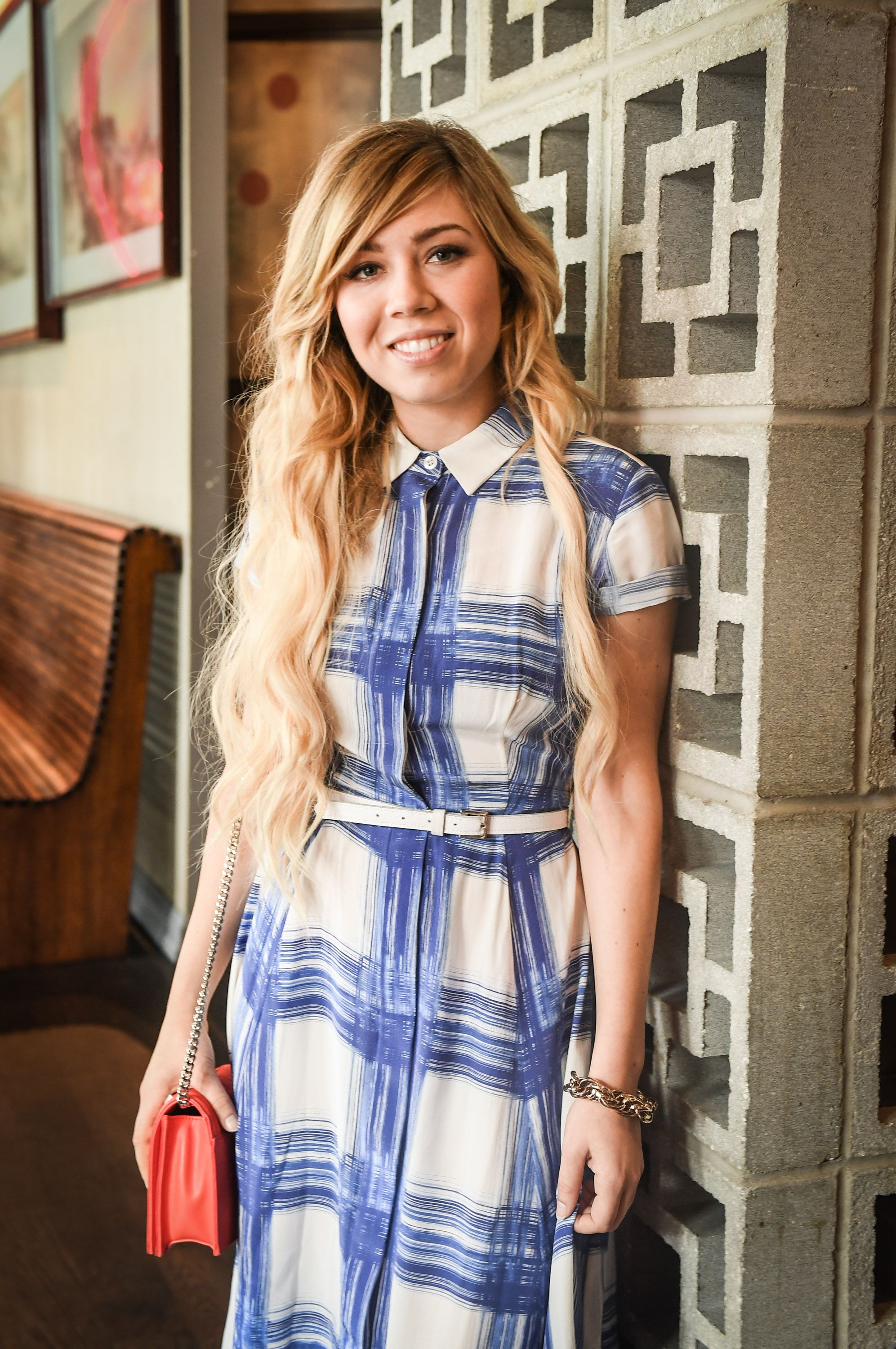 Jennette Mccurdy Says Starring In Icarly Made Her Unhappy