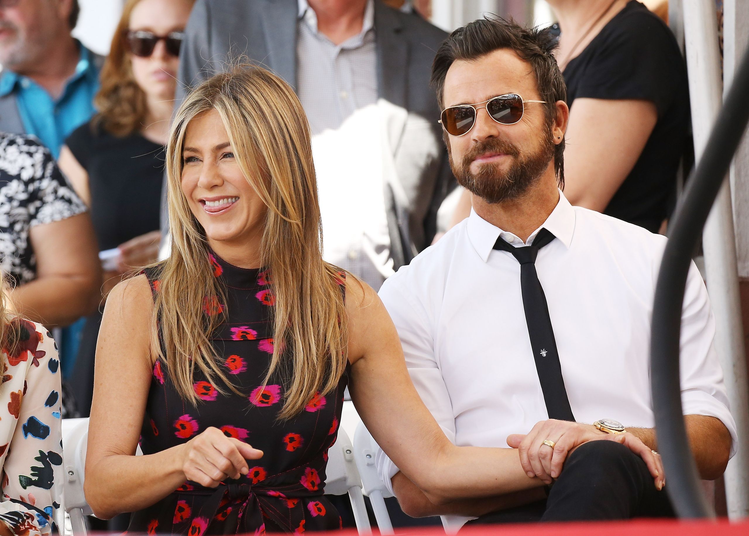 https://hips.hearstapps.com/hmg-prod.s3.amazonaws.com/images/jennifer-aniston-and-justin-theroux-attend-the-ceremony-news-photo-1575039680.jpg?resize=2560:*