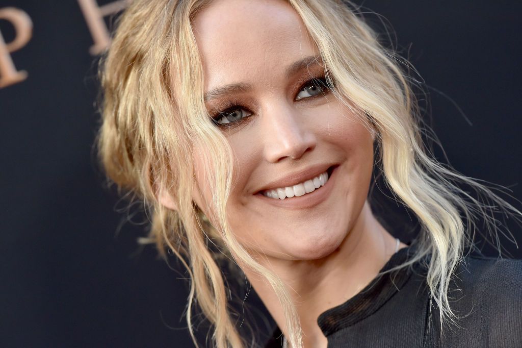 Jennifer Lawrence S Wedding Dress See First Pictures