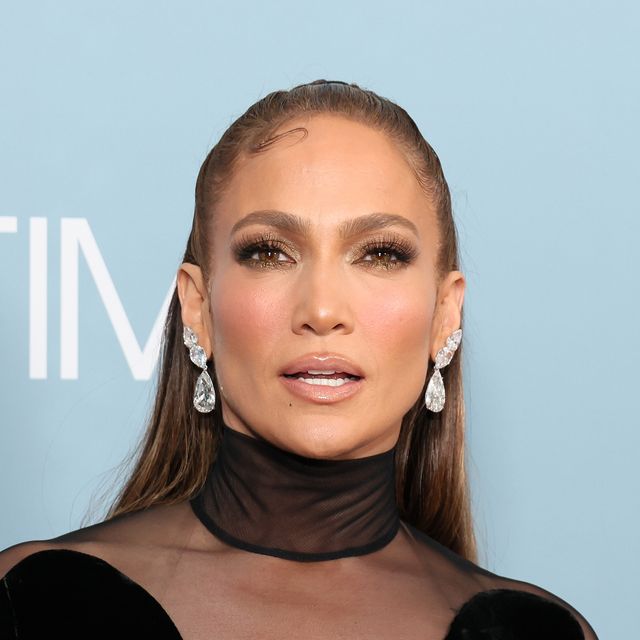 Jennifer Lopez just got a '70s hair makeover