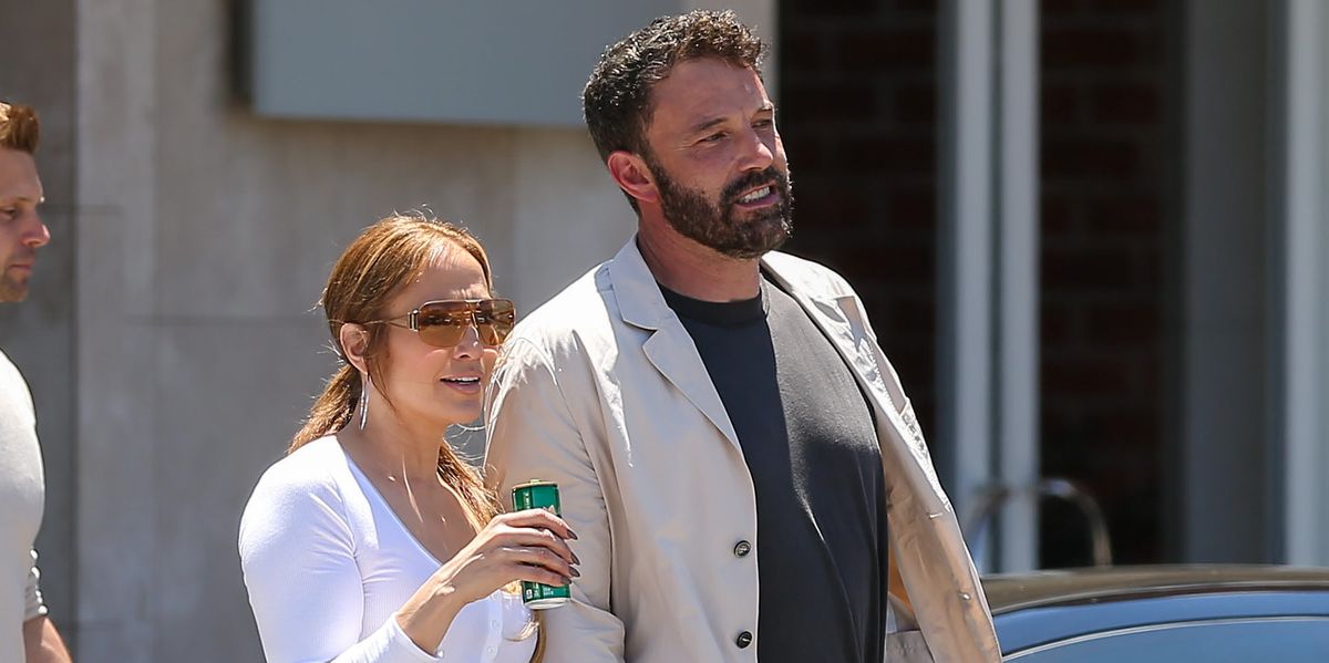 jennifer lopez and ben affleck are seen on july 02 2022 in news photo 1656850359 jpg?crop=0 827xw:0 504xh;0 100xw,0 112xh&resize=1200:*.