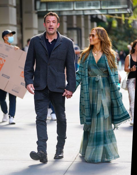 J.Lo and Ben Affleck Kick Off Fall with a Romantic Stroll in NYC