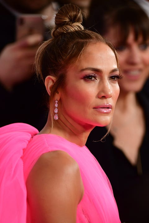 jennifer loppez Valentine's Day Hairstyles